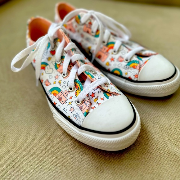 CONVERSE CHUCK TAYLOR ALL-STAR RAINBOW CASTLES sz 3 - Picture 3 of 6